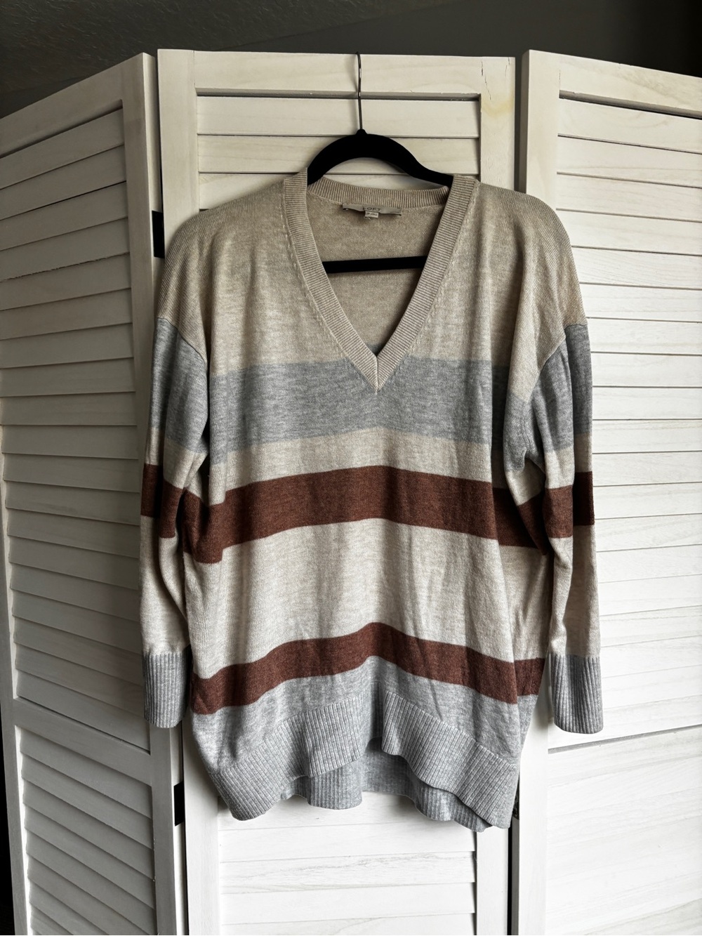 V-Neck Striped Sweater in Beige, Gray & Brown